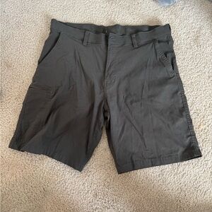 Weatherproof Men's Dark Gray Shorts Size 38